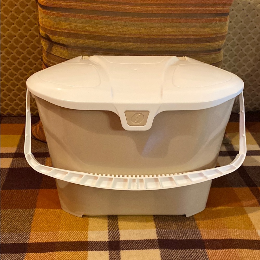 Professional Grade Orbis Storage Bin Cooler Container
